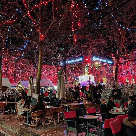 Escale Au Pied De La Cite Apartament *